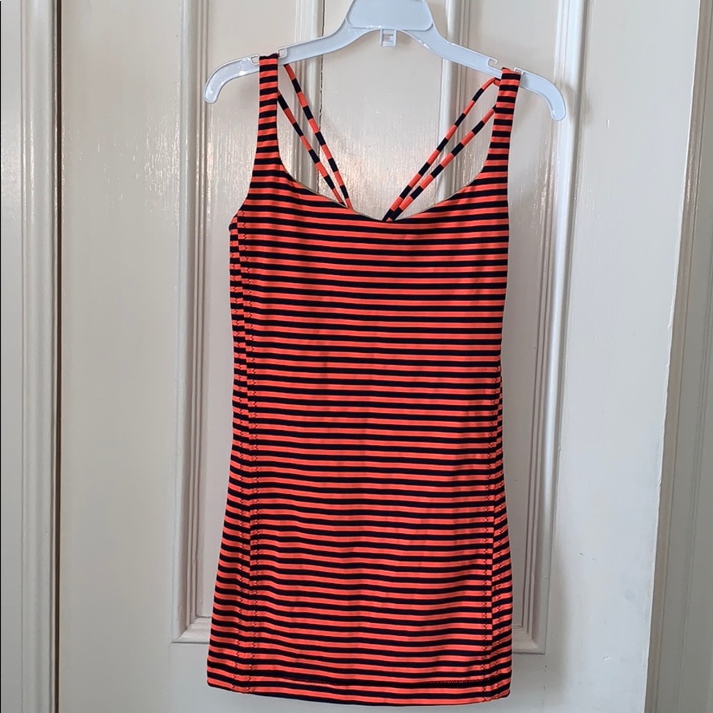 Lululemon tank top